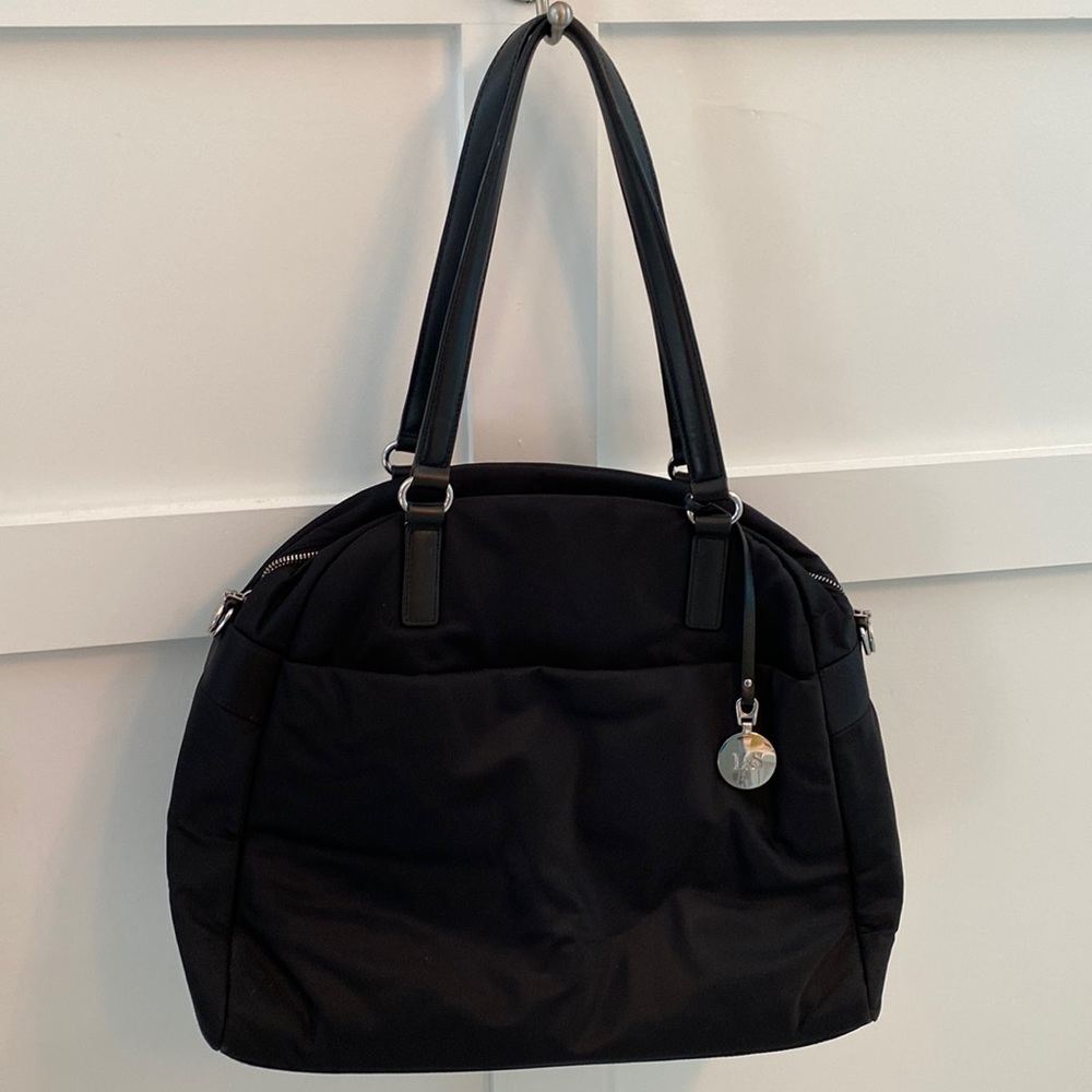 Beautiful Lo & Sons bag- never used.